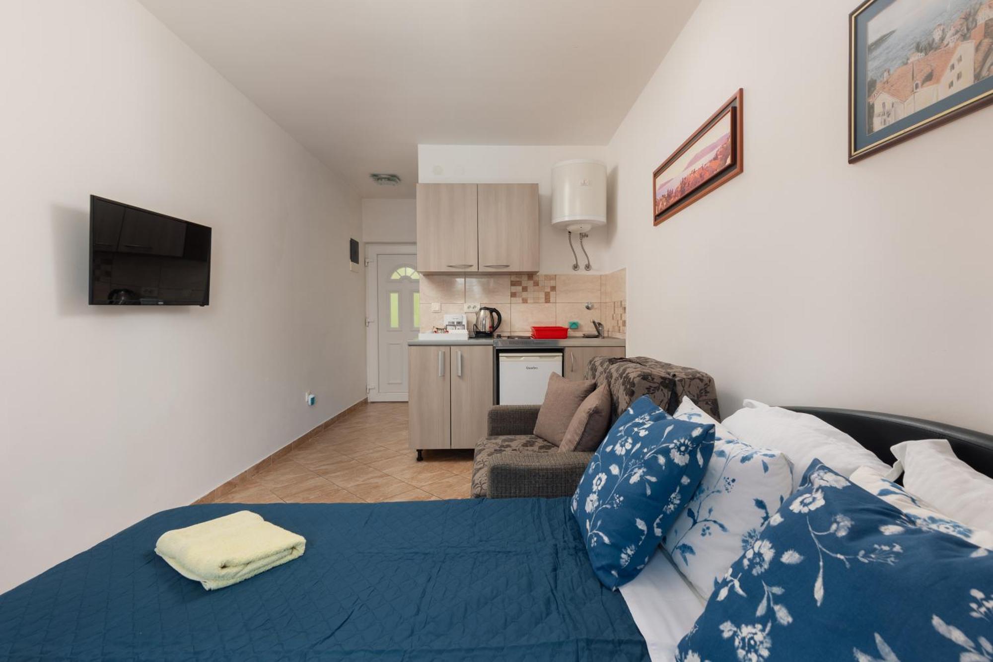 Villa Mia Apartments Bijela Eksteriør bilde