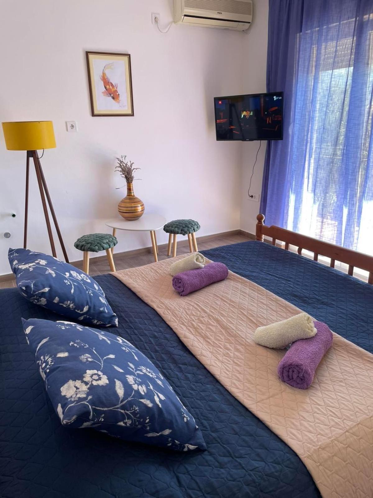 Villa Mia Apartments Bijela Eksteriør bilde